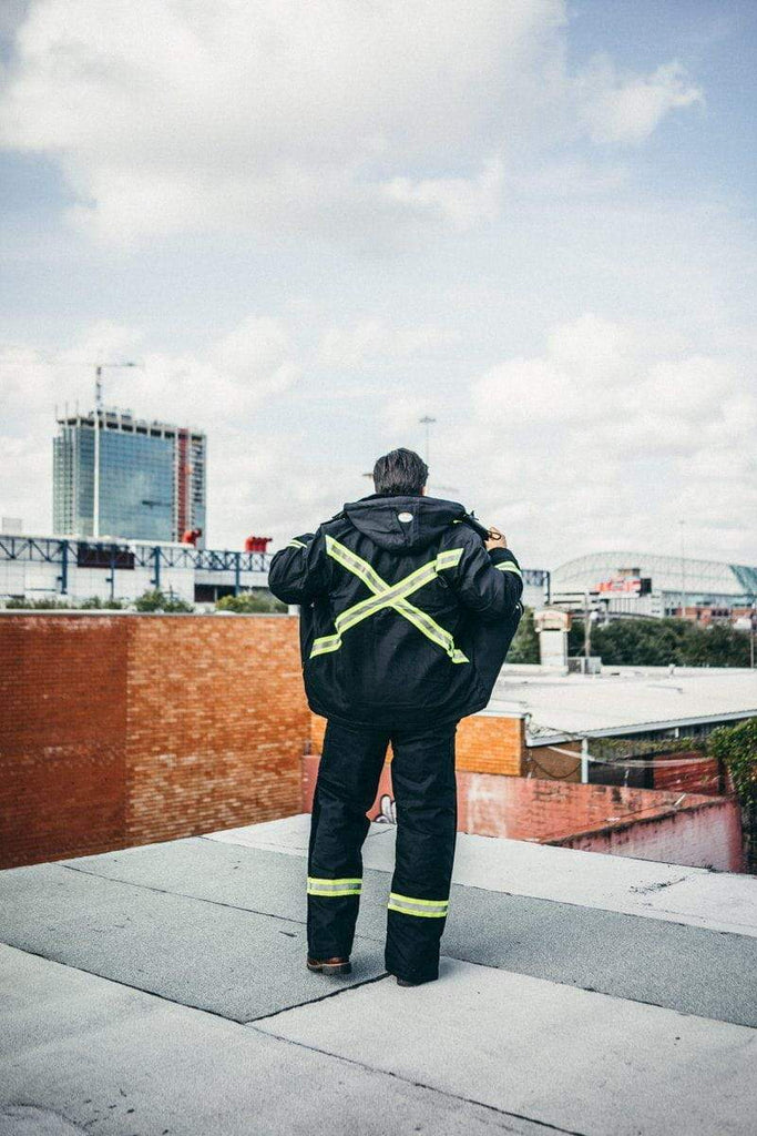 5 Reasons You Should Wear Flame Resistant and High Visibility Apparel